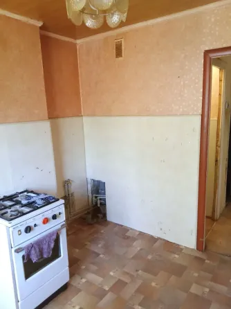 продам 3-комнатную квартиру на Солнечном, Кировский р-н Донецк