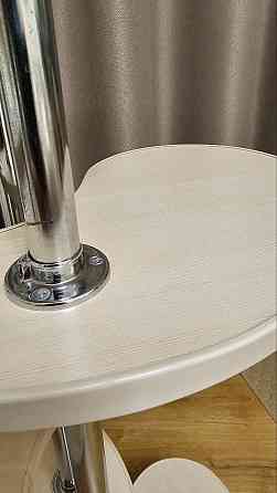 Подставка для цветов напольная на колесах Донецк