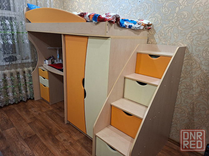 Продам комплект мебели для детской комнаты Макеевка - изображение 1