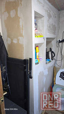 Продам дом 31,5 кв м.в Петровском районе м-к 10я 1600.000р.Собственник дом на 4 хозяина отдельный в Донецк - изображение 5