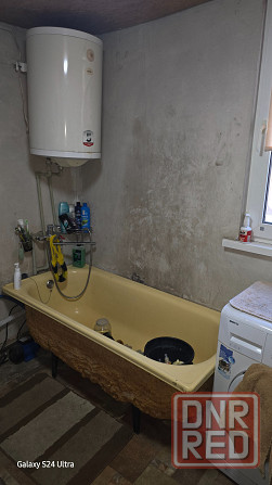 Продам дом 31,5 кв м.в Петровском районе м-к 10я 1600.000р.Собственник дом на 4 хозяина отдельный в Донецк - изображение 9