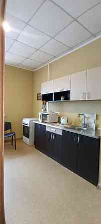 Сдам 2-х комн + Кабинет Новострой Ворошиловский р-н. Всё есть. Накопительный и нагревательный бак. Донецк