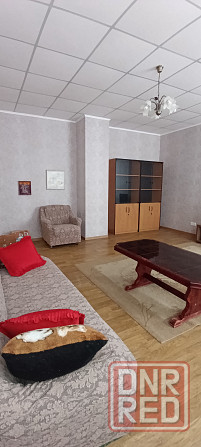 Сдам 2-х комн + Кабинет Новострой Ворошиловский р-н. Всё есть. Накопительный и нагревательный бак. Донецк - изображение 4