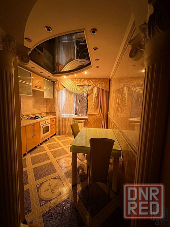 Сдаётся отличная 3х комнатная квартира с евро ремонтом в Кировском р-не, микр-н Мирный, ул. Туполева Донецк - изображение 5