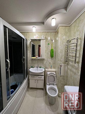 Сдаётся отличная 3х комнатная квартира с евро ремонтом в Кировском р-не, микр-н Мирный, ул. Туполева Донецк - изображение 3