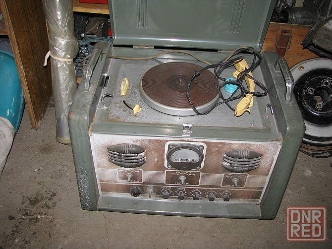 радиоприёмники в коллекцию Донецк - изображение 1