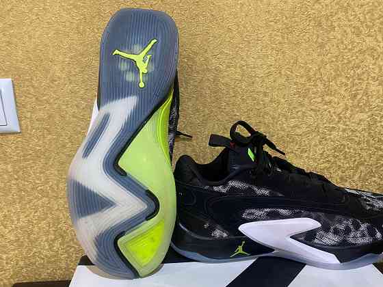 Баскетбольные кроссовки Макеевка