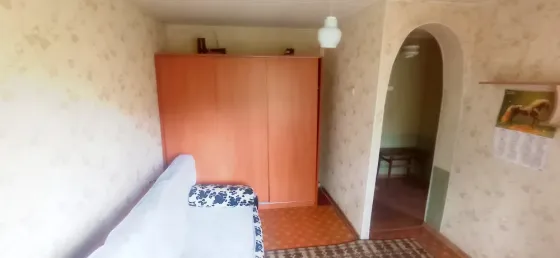 Продам 1 ком кв гостинку текстильщик ул.островского Донецк