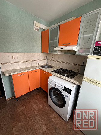 Сдам 1 комнатную квартиру в Кировском р-не, ул. Высоцкого Донецк - изображение 1