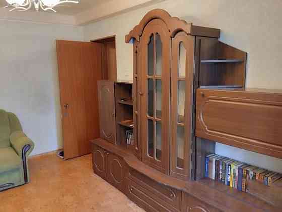 Продам 2 ком кв в Кировском р-н, Бирюзова Донецк