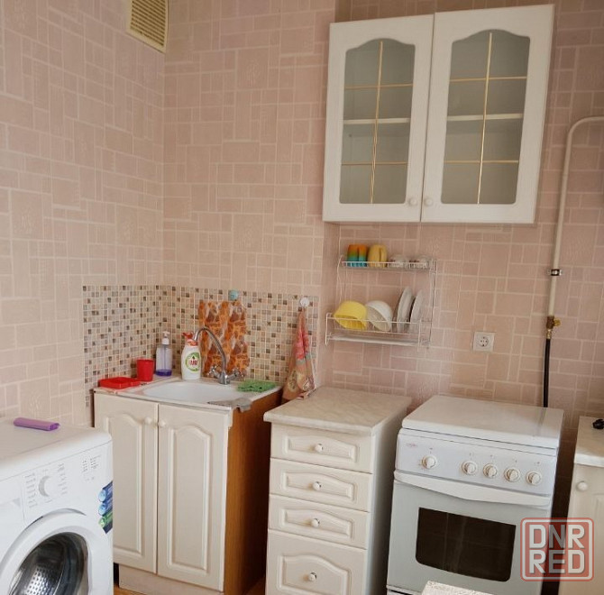 Впервые сдается однокомнатная квартира в Буденовском районе (ориентир караван). Донецк - изображение 1