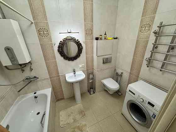 Сдаётся двухкомнатная квартира ленинский цирк Донецк