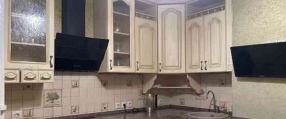 Сдается просторная двухкомнатная квартира (49 м2) Этаж: 5/9 Район: Калининский Донецк