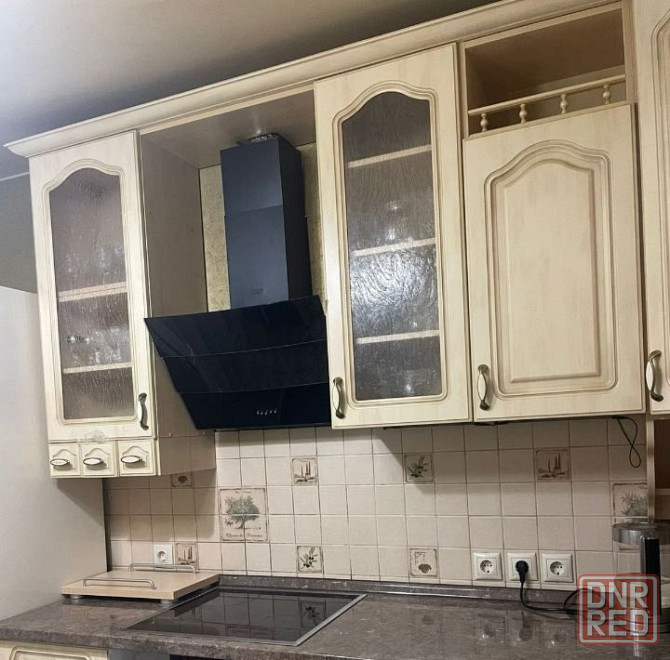 Сдается просторная двухкомнатная квартира (49 м2) Этаж: 5/9 Район: Калининский Донецк - изображение 1