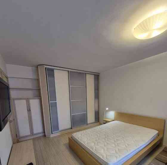 Сдается уютная студия (27 м2) Район: Калининский Ориентир: ул. Владычанского Донецк