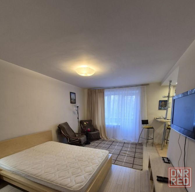 Сдается уютная студия (27 м2) Район: Калининский Ориентир: ул. Владычанского Донецк - изображение 2