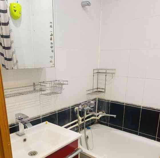 Сдается двухкомнатная квартира в Ворошиловском районе на Бульваре Пушкина (пересечение с проспектом Донецк