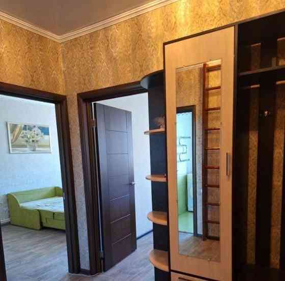 Сдам двухкомнатную квартиру в Буденновском районе, Краснооктябрьская ул. в двух минут от остановки. Донецк