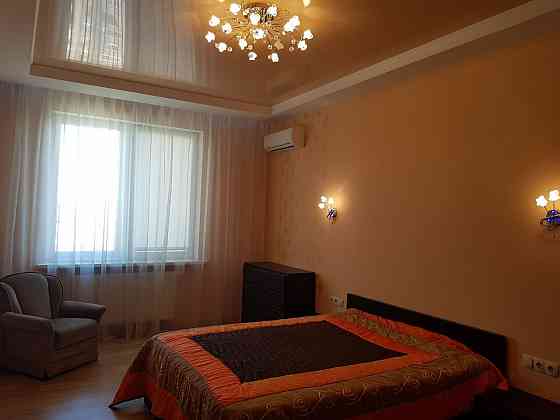 Сдам отличную 2-комн. в новострое Диск. Вода есть круглосуточно Донецк