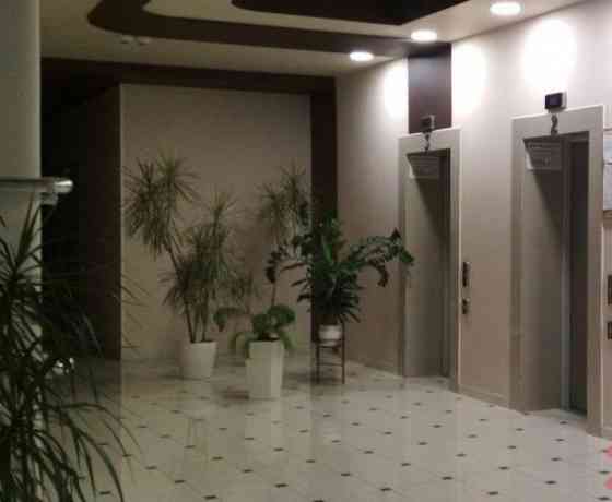 Сдам отличную 2-комн. в новострое Диск. Вода есть круглосуточно Донецк