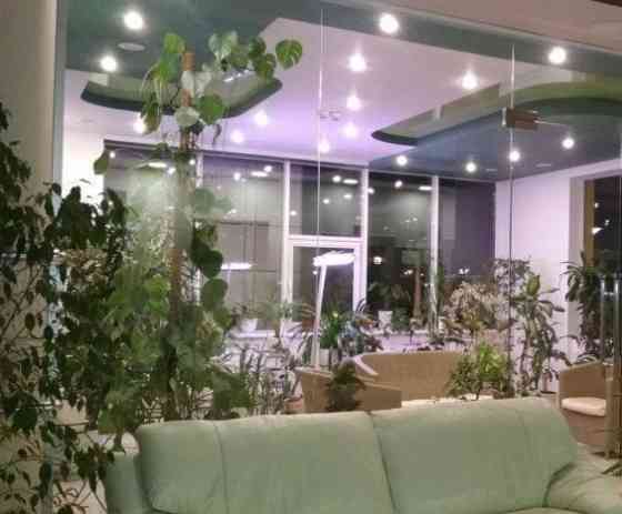 Сдам отличную 2-комн. в новострое Диск. Вода есть круглосуточно Донецк