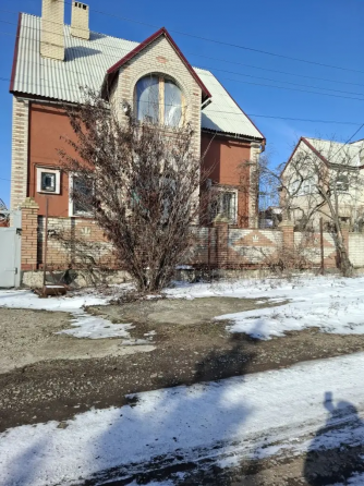 Дом Шахтерск , п. Молодецкое Шахтерск