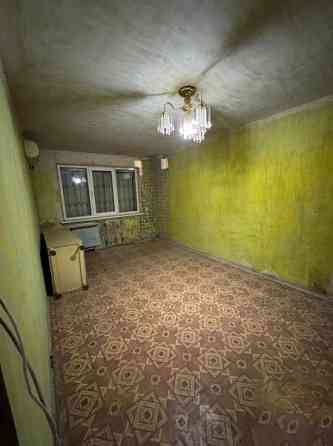 Продам 2 ком кв в Калининском р-н по б.Шахтостроителей Донецк