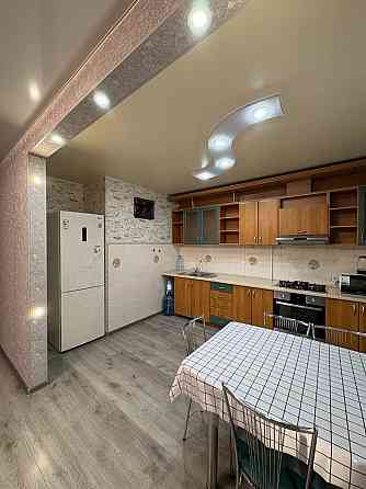 Аренда 3-х комнатной квартиры, м-рн Мирный, Обжора, Кировский район, вода ежедневно! Донецк