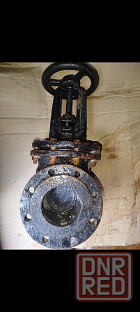 задвижкк чугунная D-100 Донецк - изображение 1