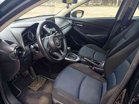 Toyota Yaris 2019год, 1.5, автомат Донецк