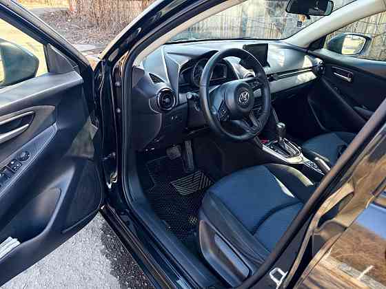 Toyota Yaris 2019год, 1.5, автомат Донецк