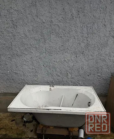 Ванна акриловая б/у Макеевка - изображение 1