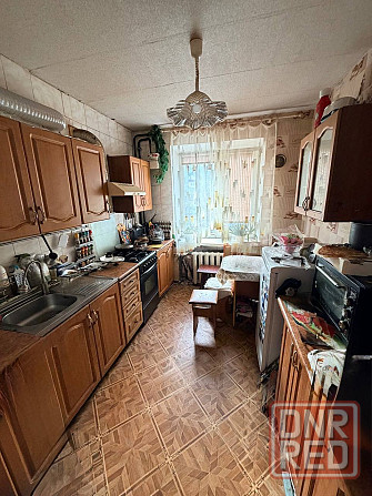 Продам трёхкомнатную квартиру в центре Ясиноватая - изображение 1