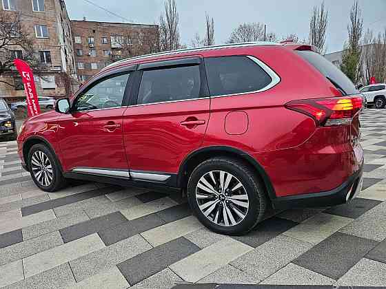 MITSUBISHI OUTLANDER Донецк