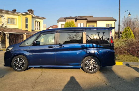 Honda Stepwgn 2021 года Луганск