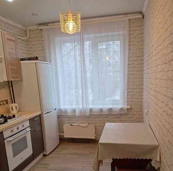 Сдаю квартиру на бакинских комиссар Донецк