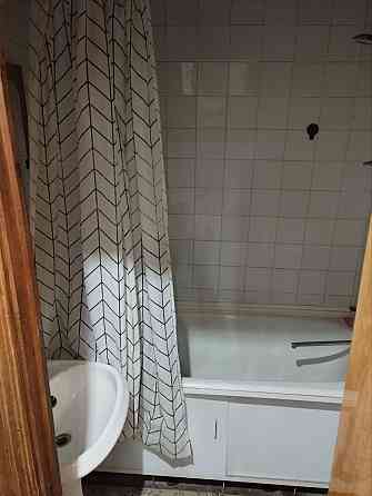 Продам 2к квартиру в Калининском районе рядом с медуниверситетом Донецк