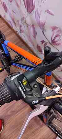 Велосипед горный Intenzo рама 13 в использовании не был.Цена 5000 р. Донецк