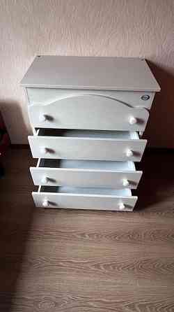 Набор итальянской мебели для детской комнаты Донецк