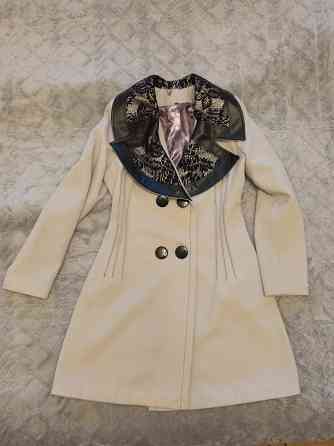 Демисезонное пальто Донецк