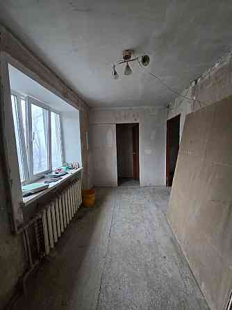 Продам 2-х к квартиру под ремонт , Макеевка, Восточный, ул. Токарева. Макеевка