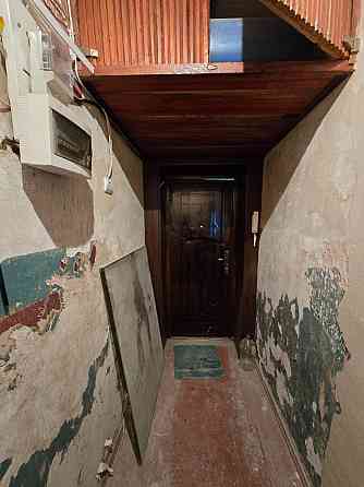 Продам 2-х к квартиру под ремонт , Макеевка, Восточный, ул. Токарева. Макеевка