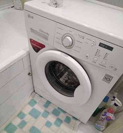 Продам 2-комнатную квартиру в Калининском районе, ориентир Кальмиус, Набережная Донецк