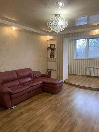 сдается однокомнатная квартира площадью 40 квадратных метров. адрес: ворошиловский район, проспект т Донецк