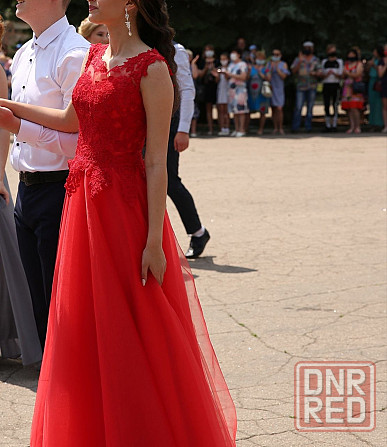 Платье на выпускной Донецк - изображение 1