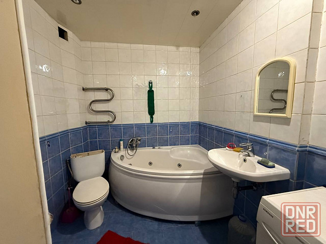 2к квартира 50 м² на бул. Школьный Донецк - изображение 9