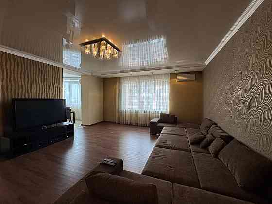 Exclusive Arenda KomFort Class - Новострой в Центре Калининского р-н - Мед Университет - Вода 24/7 Донецк