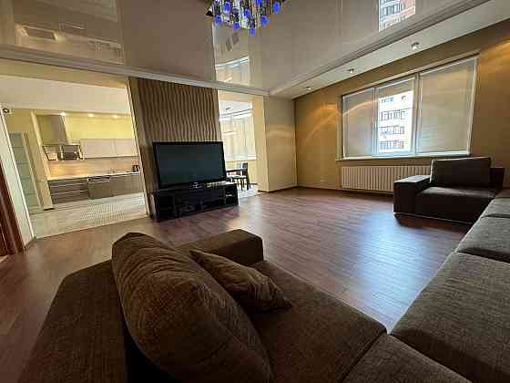 Exclusive Arenda KomFort Class - Новострой в Центре Калининского р-н - Мед Университет - Вода 24/7 Донецк