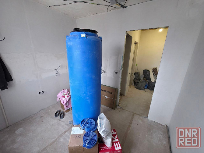 Продам 3-х комнатную квартиру г. Харцызск, мкр. Металлургов Харцызск - изображение 1