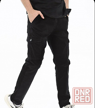 Мужские вельветовые брюки в стиле карго чёрный цвет 34(50ru) Макеевка - изображение 1